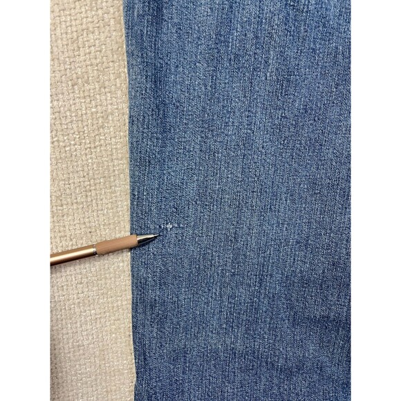 Eddie Bauer Jeans Straight Stretch Women's Size 18P Blue Denim Medium Wash - Picture 11 of 11